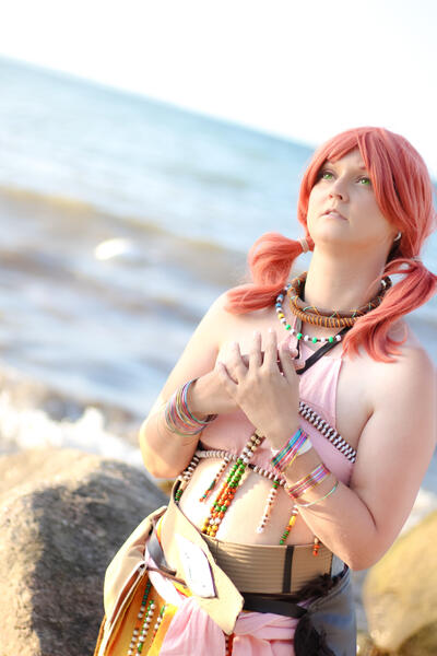 Amy-Sama als Serah Farron