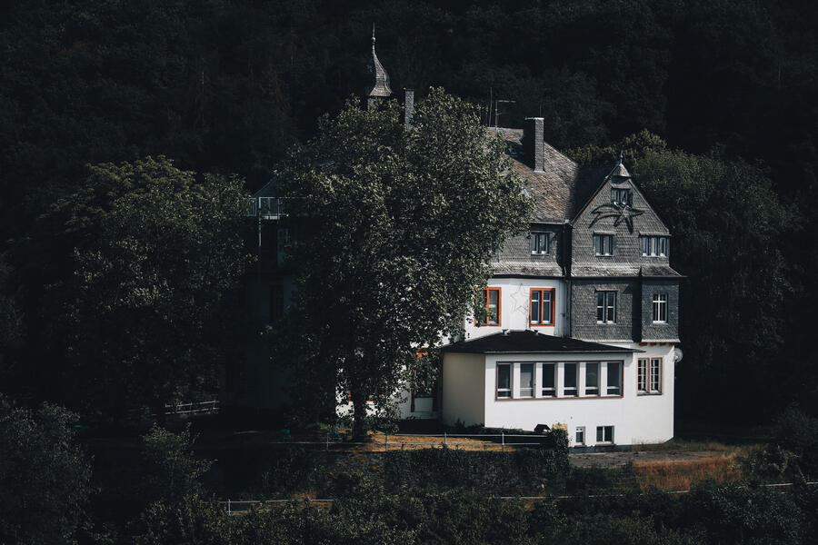 Haus bei Burg Elz